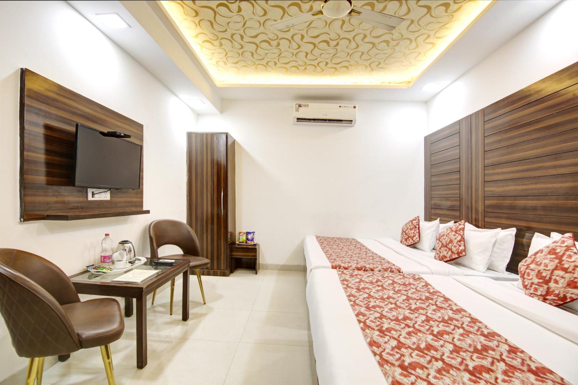 Hotel Chanakya Inn Nuova Delhi Esterno foto