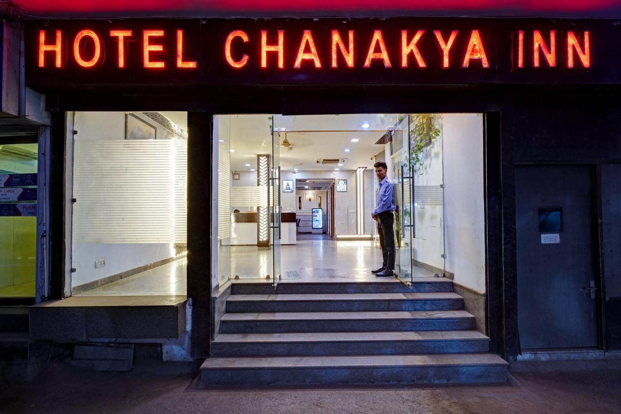 Hotel Chanakya Inn Nuova Delhi Esterno foto