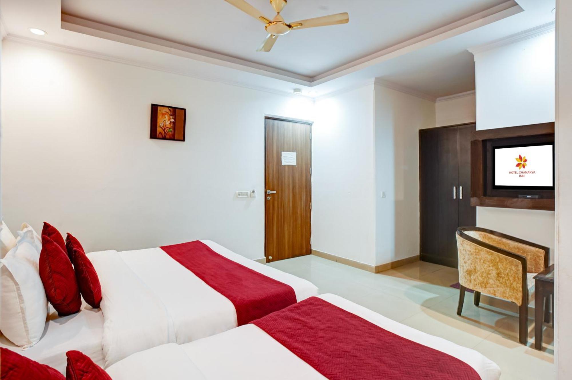 Hotel Chanakya Inn Nuova Delhi Esterno foto