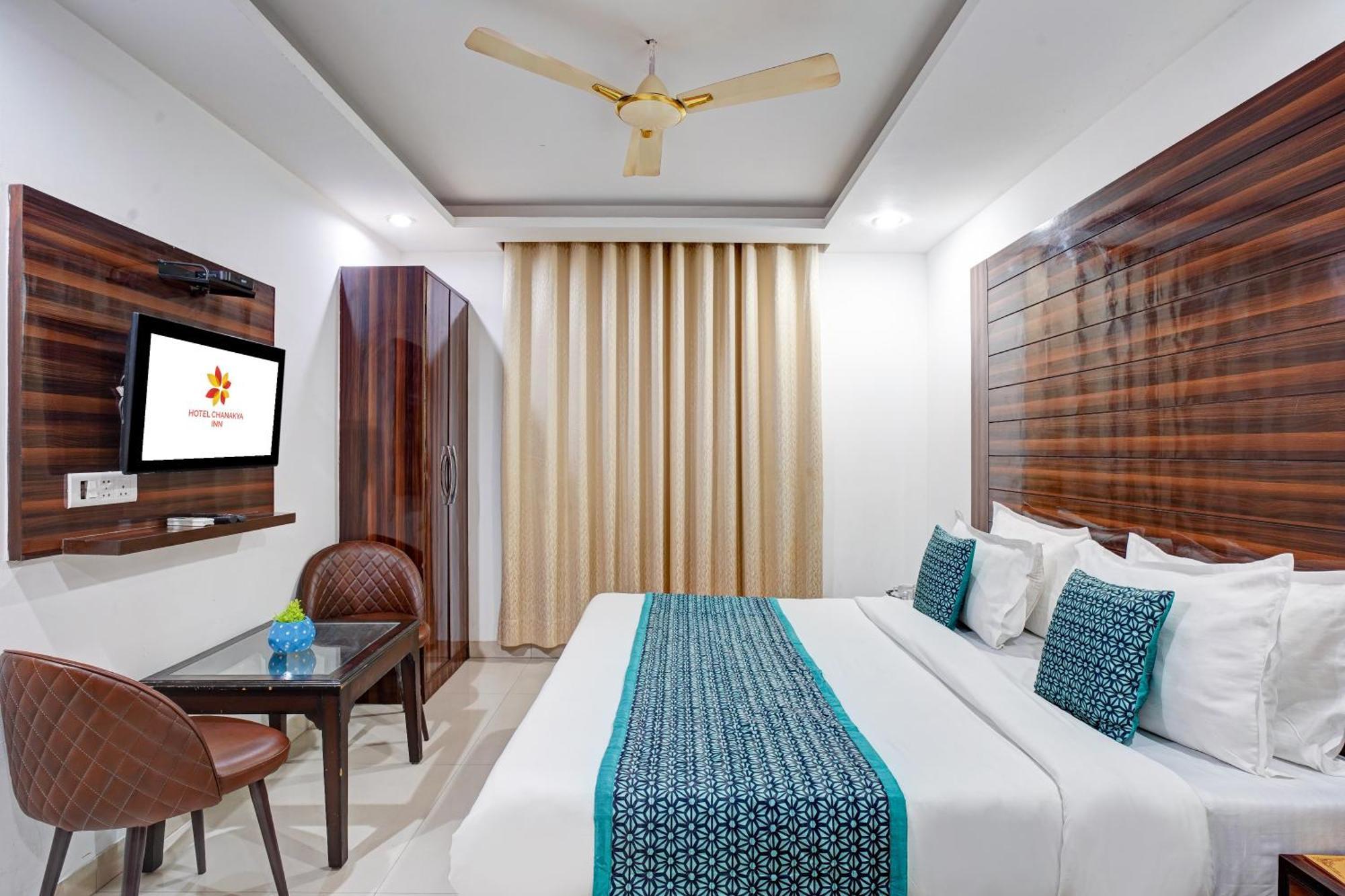 Hotel Chanakya Inn Nuova Delhi Esterno foto