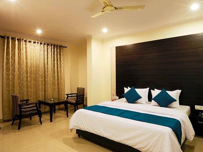 Hotel Chanakya Inn Nuova Delhi Esterno foto